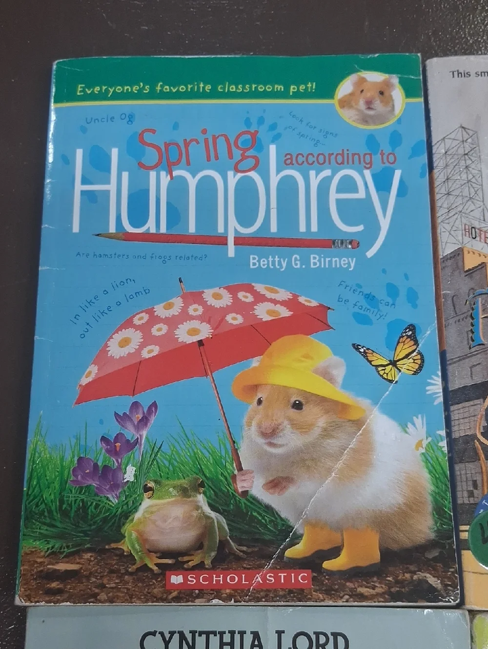 collection of paperback books from the According to Humphrey & Classroom‎ Pets